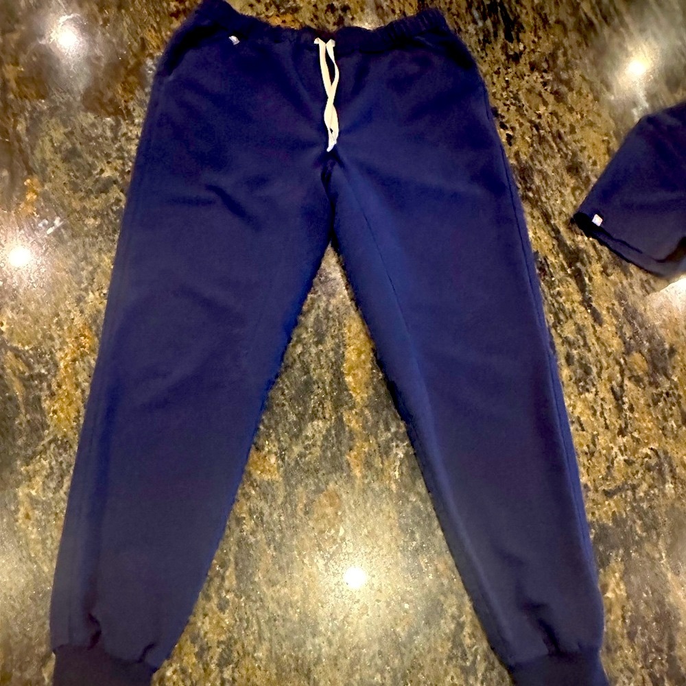 Figs Mens Joggers in good condition